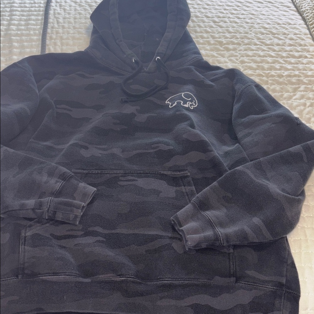 Ivory Ella Black Camo Logo Hoodie Save The Elephants Graphic Pullover L Retired
